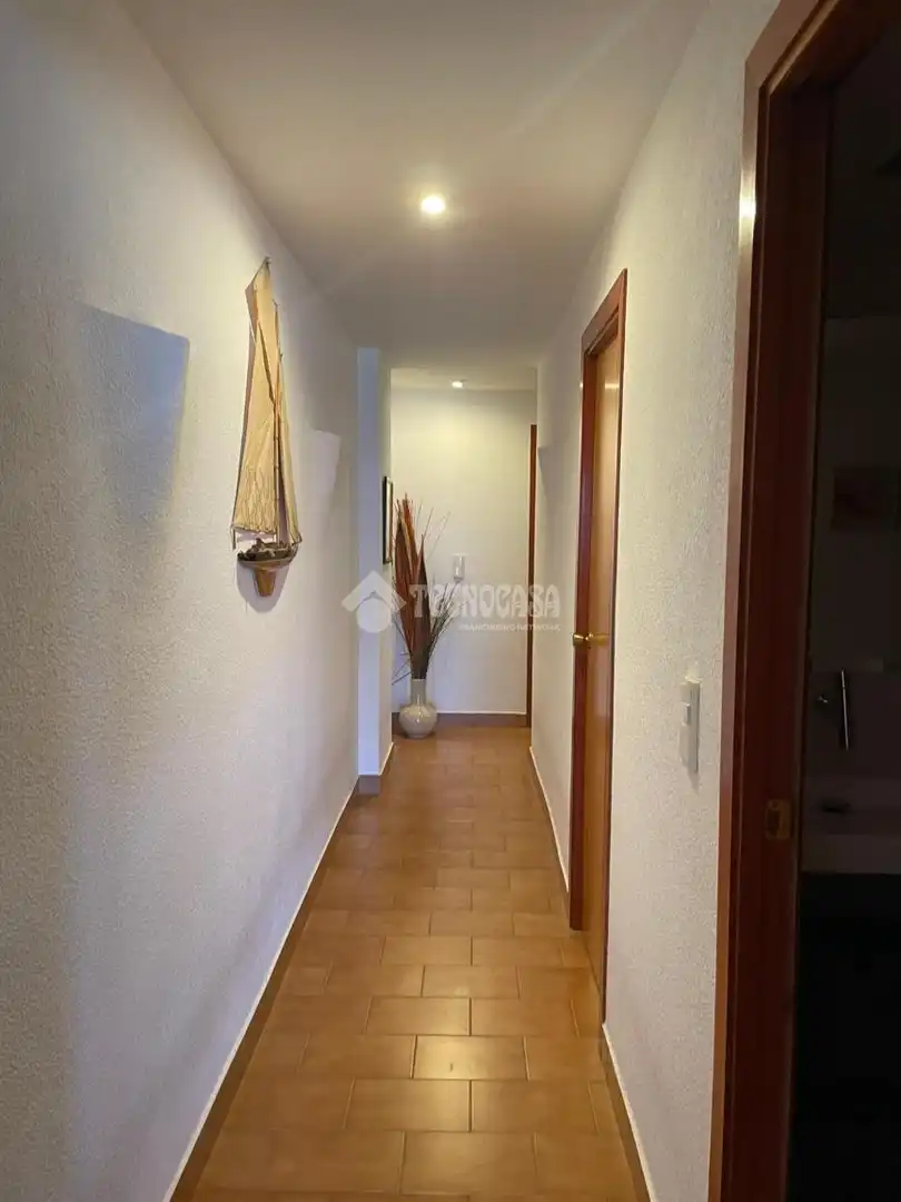 Wohnung zur Miete in Almuñécar mit Klimaanlage, Terrasse und Möbliert