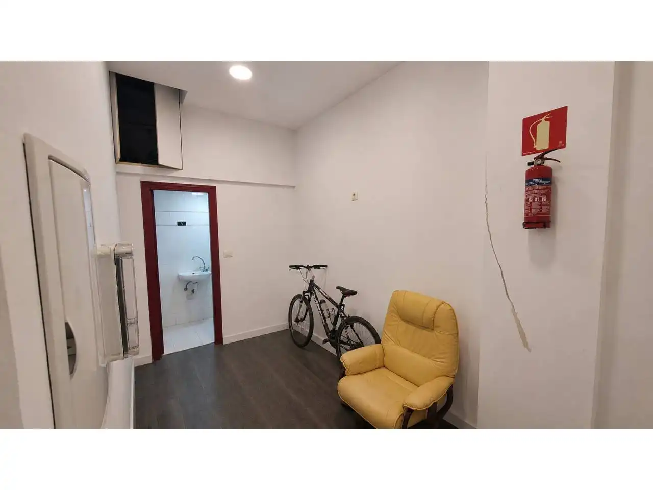 Geschaftsraum zur Miete in Amorebieta-Etxano