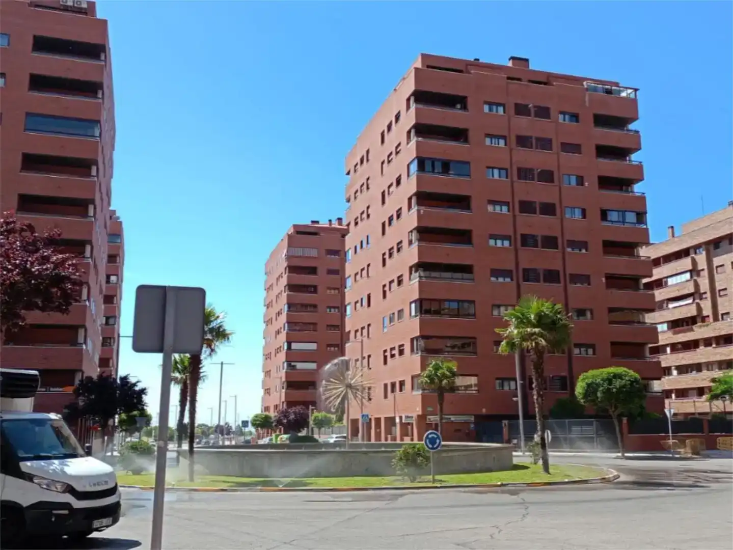 Exterior view of Flat for share in Seseña  with Private garden, Parquet flooring and Storage room