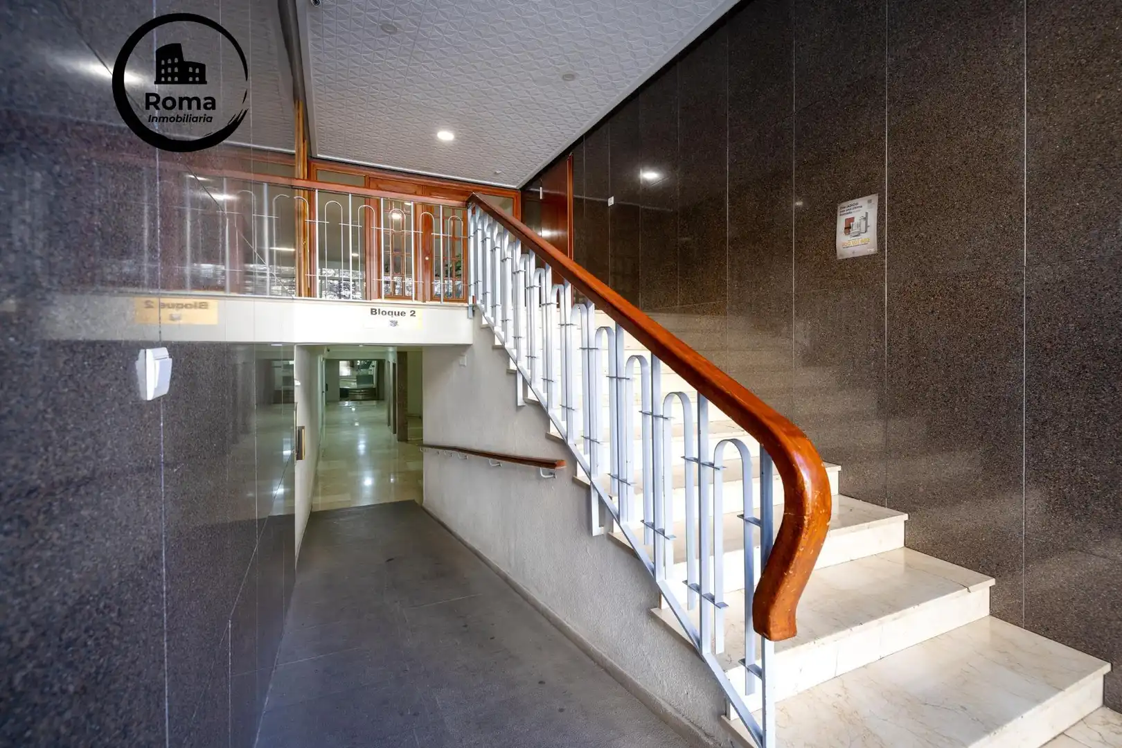 Flat for sale in Granada  with Air Conditioner, Heating and Balcony
