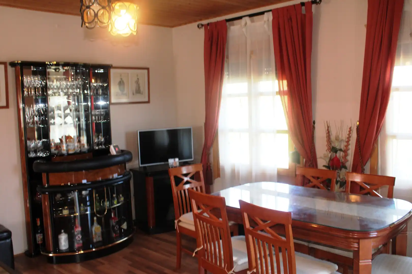 Comedor de Finca rústica en venta en Pitiegua con Aire acondicionado, Jardín privado y Amueblado