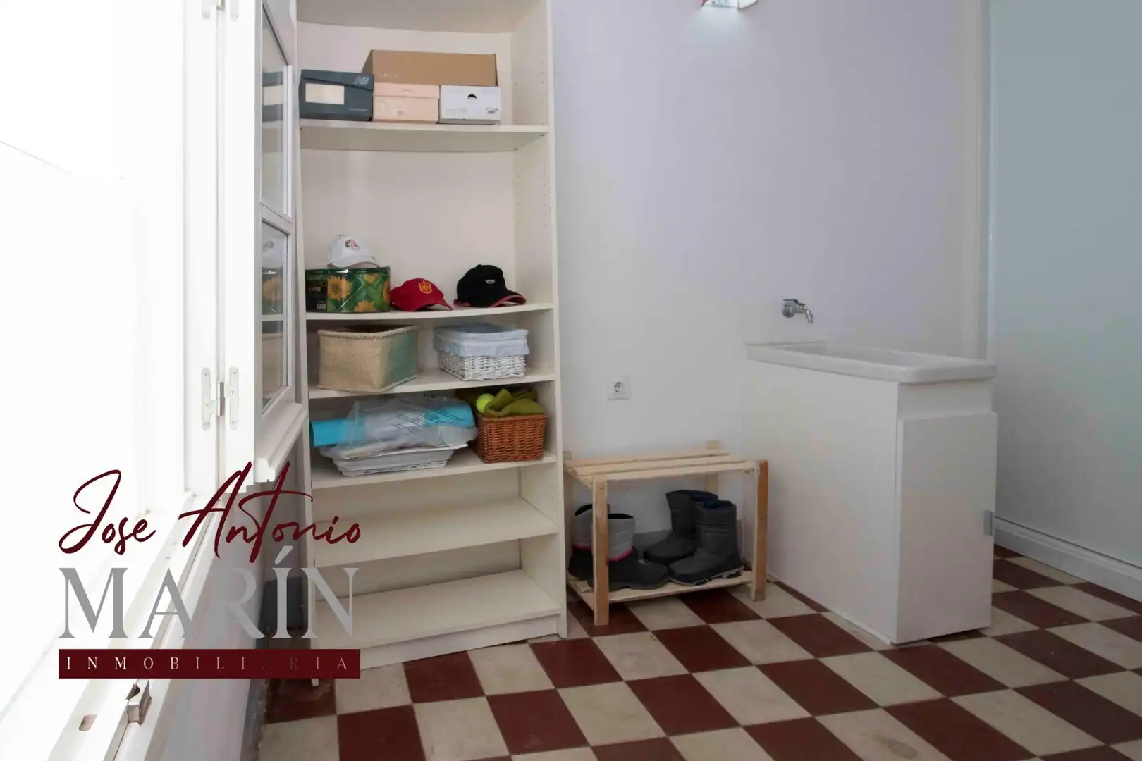Cuina de Casa o xalet en venda en Badajoz amb Calefacció i Terrassa