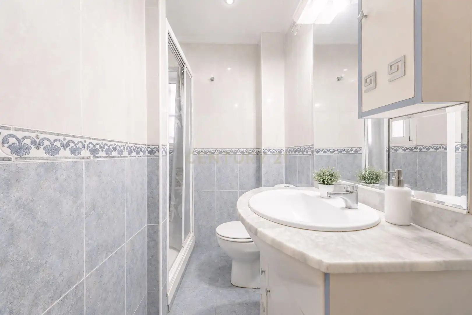 Badezimmer von Erdgeschoss zum Verkauf in Valencia