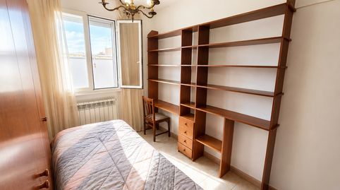 Foto 4 de Piso en venta en Avenida de la Ciudad de Barcelona, Pacífico, Madrid Capital