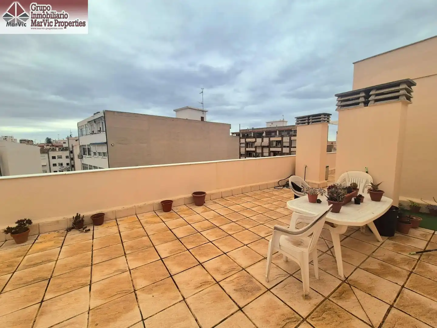 Terrasse von Dachboden zum Verkauf in Villajoyosa / La Vila Joiosa mit Klimaanlage, Terrasse und Balkon