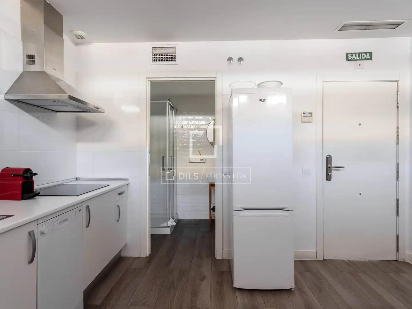 Cocina de Piso de alquiler en Pozuelo de Alarcón con Aire acondicionado y Amueblado