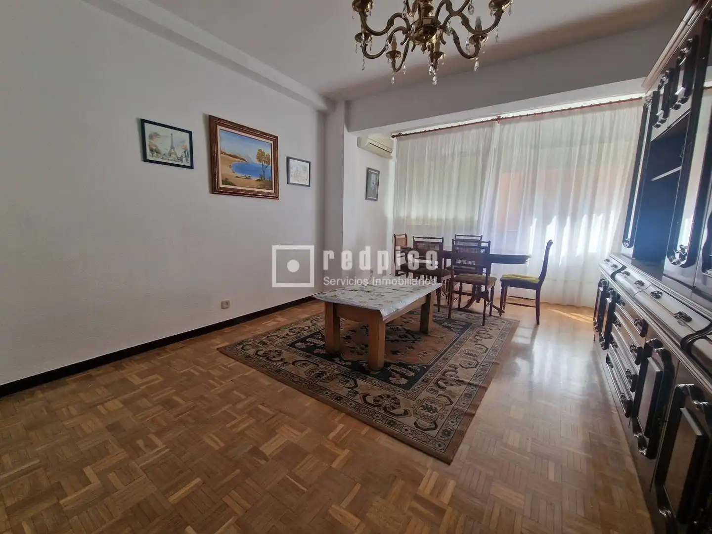 Sala d'estar de Pis en venda en Madrid amb Aire condicionat, Calefacció i Jardí privat