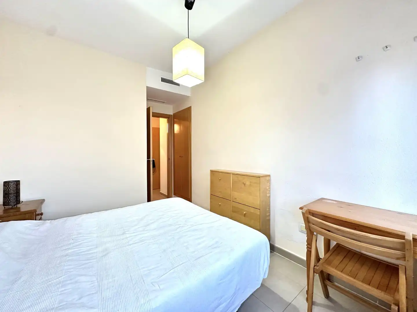 Dormitori de Apartament en venda en Lorca amb Traster i Piscina comunitària