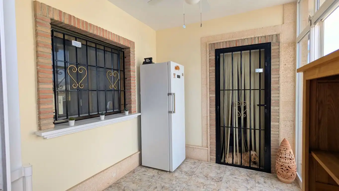 Casa o chalet en venta en Bigastro con Microondas y Balcón
