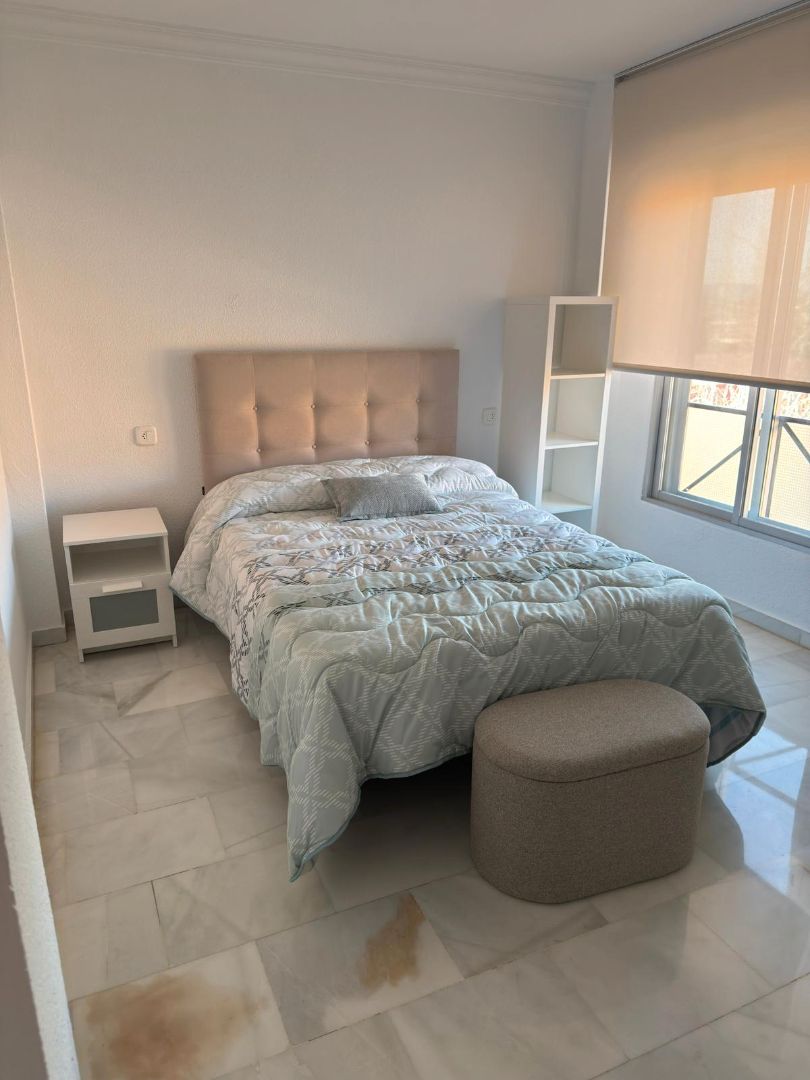 Bedroom of Flat for rent in  Granada Capital  with Air Conditioner, Heating and Furnished