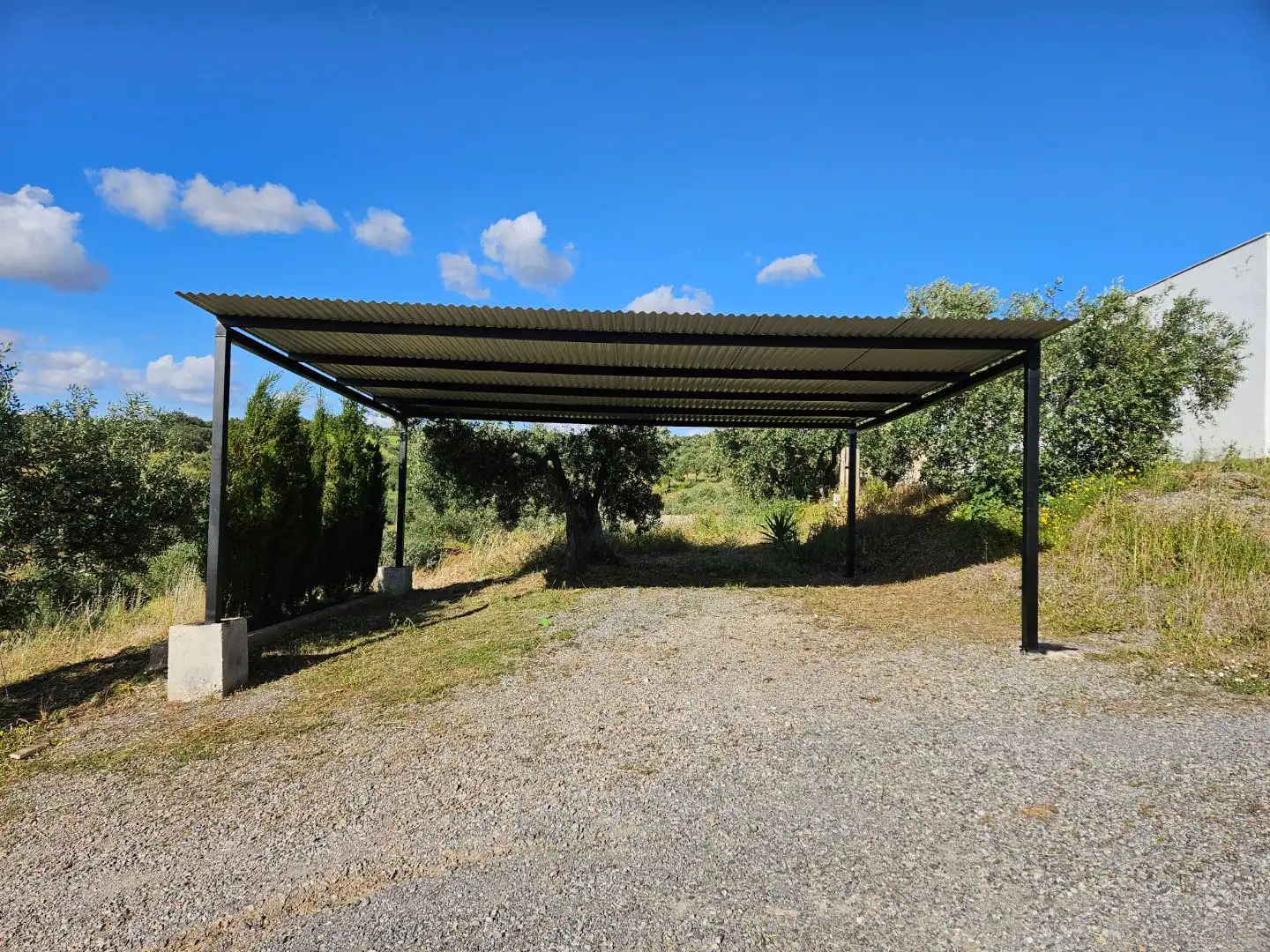 Parking of Country homes for sale in Zafra, Badajoz