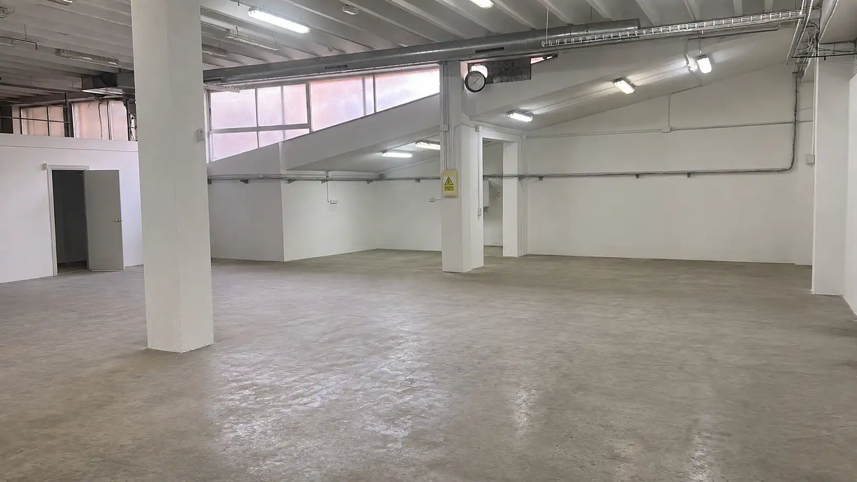 Nau industrial en venda a Carrer Carrasco i Formiguera 24