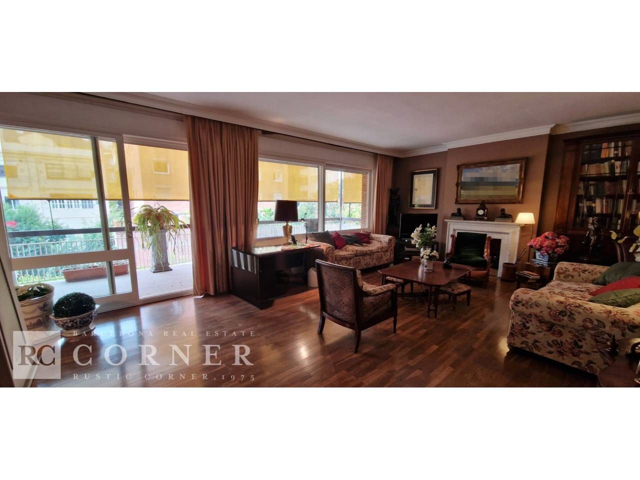 Vista exterior de Pis en venda en  Barcelona Capital amb Aire condicionat, Calefacció i Parquet