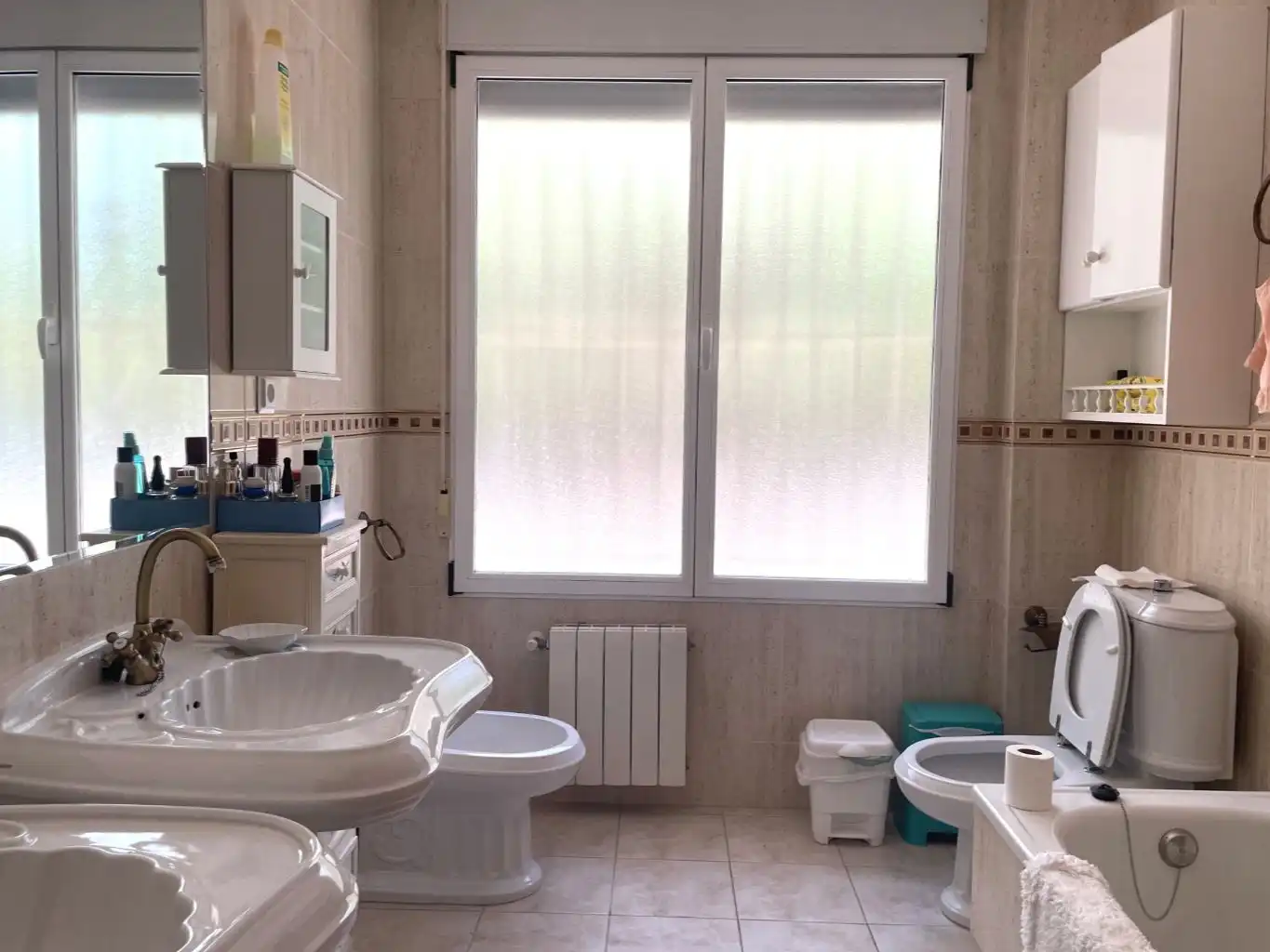 Bany de Casa o xalet en venda en Cocentaina amb Aire condicionat, Terrassa i Piscina