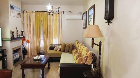 Foto 2 von Einfamilien-Reihenhaus zum Verkauf in Núcleo urbano, Aljaraque