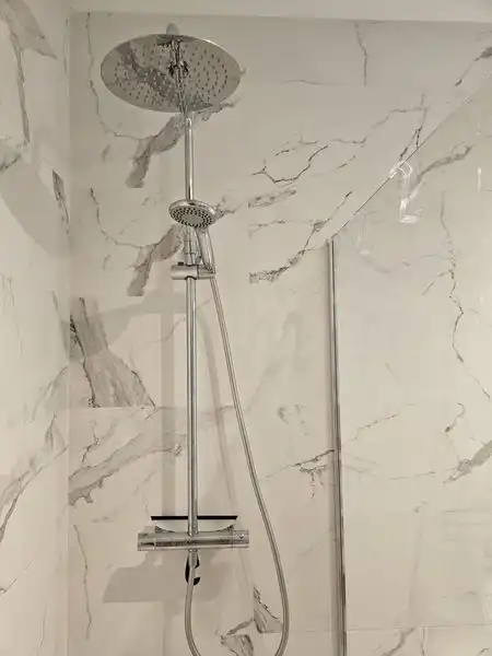 Baño de Casa adosada en venta en Peralta / Azkoien con Aire acondicionado, Calefacción y Jardín privado
