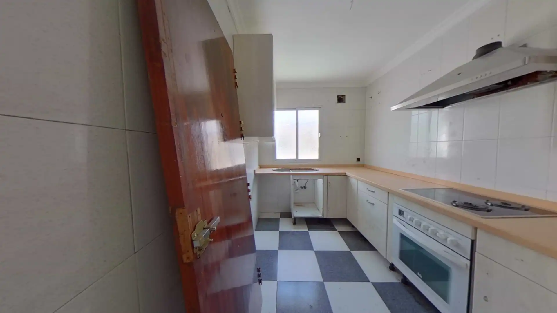 Kitchen of Flat for sale in La Línea de la Concepción