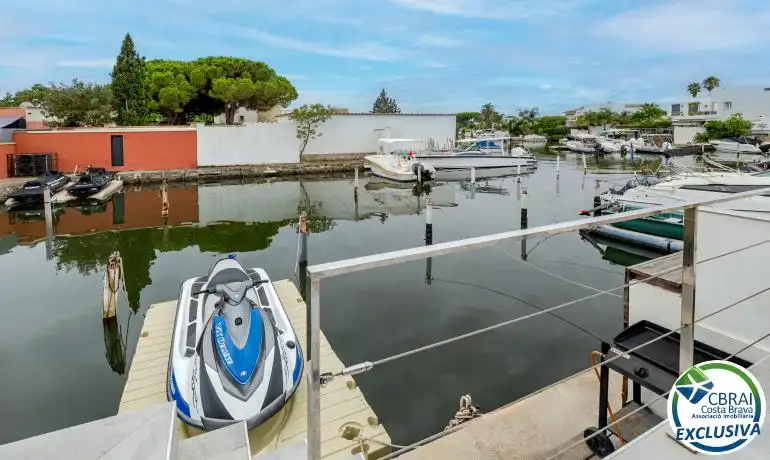 Casa a schiera con piscina in vendita a Carrer del Xaloc, imagen 9