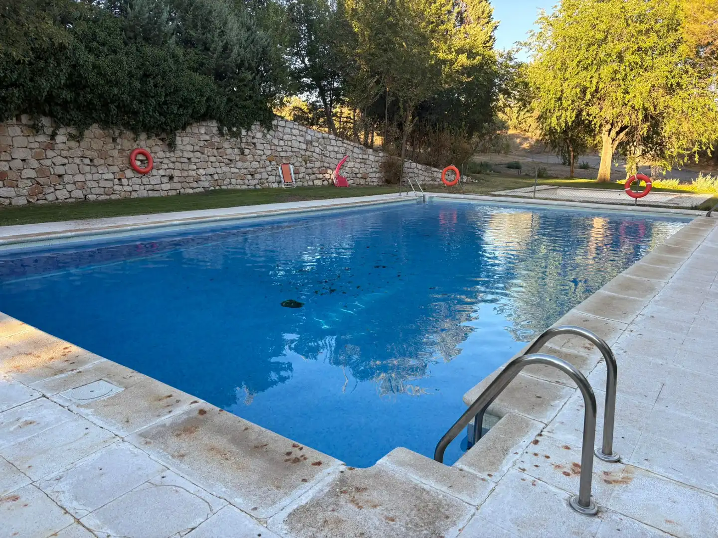 Piscina de Pis de lloguer en Tielmes amb Aire condicionat, Calefacció i Parquet
