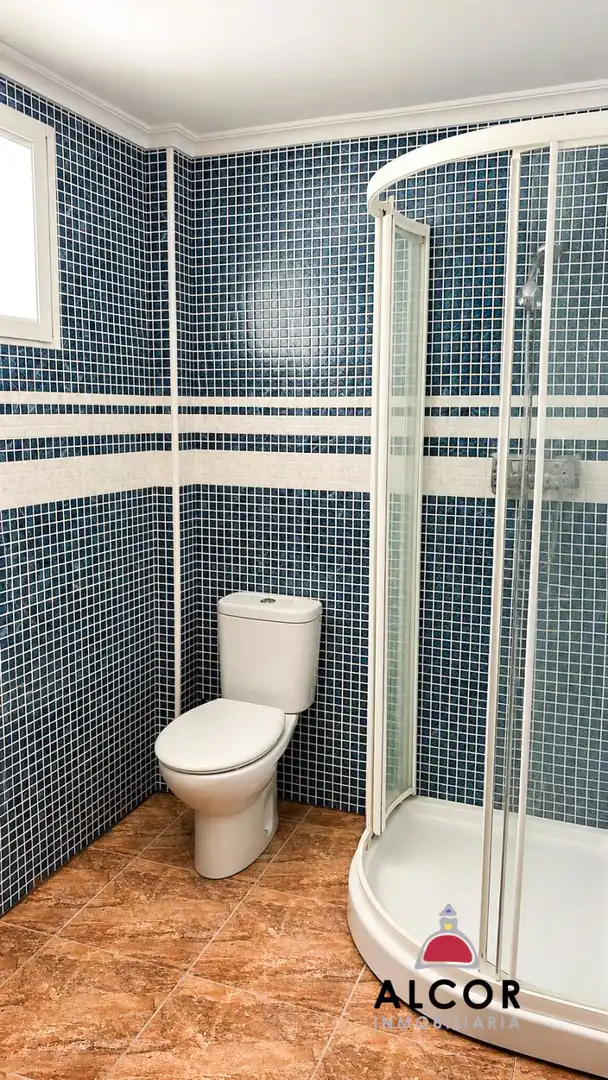 Badezimmer von Maisonette zum Verkauf in Benicarló mit Klimaanlage, Terrasse und Balkon