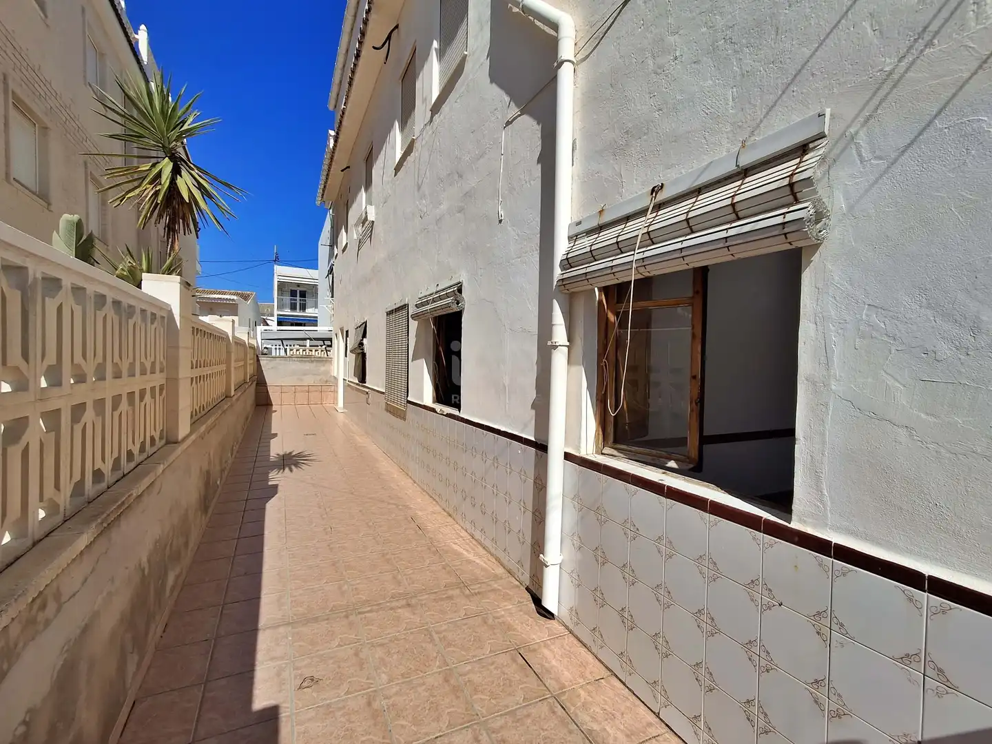 Vista exterior de Casa o xalet en venda en Oliva