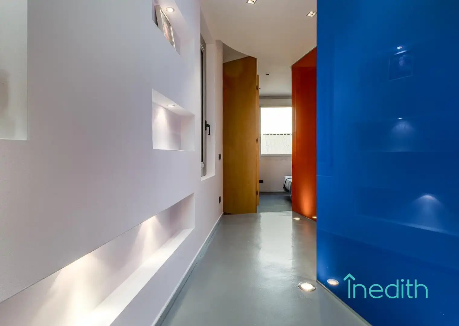 Flat for sale in Barcelona  with Air Conditioner, Terrace and Furnished