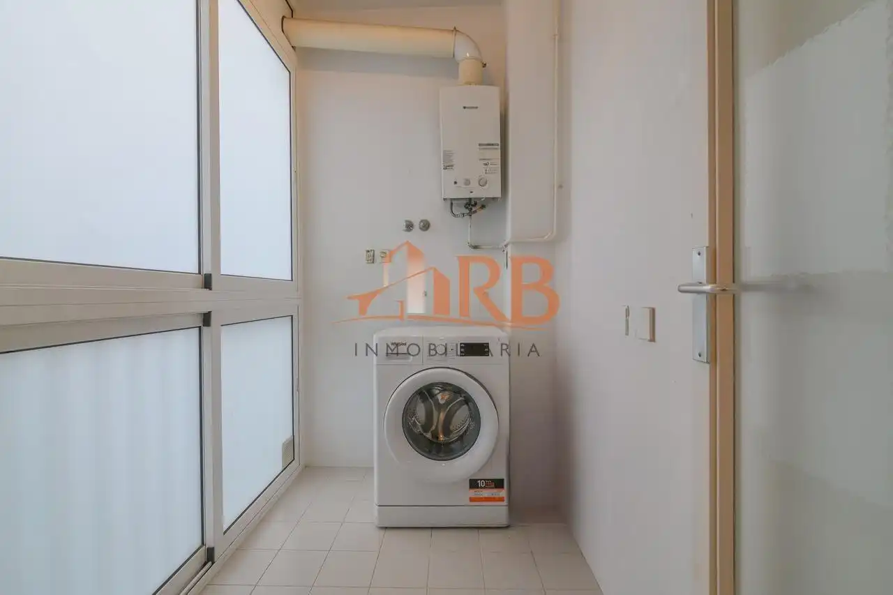 Ático en venta en Castelldefels con Aire acondicionado, Calefacción y Terraza
