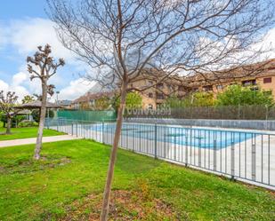 Swimming pool of Flat to rent in Pozuelo de Alarcón  with Terrace and Community pool