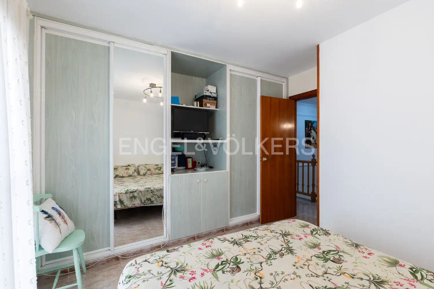 Habitación de Casa o chalet en venta en Paterna con Aire acondicionado, Calefacción y Terraza