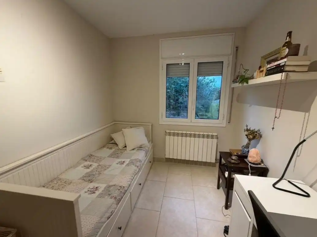 Habitación de Casa o chalet en venta en Abrera, Barcelona