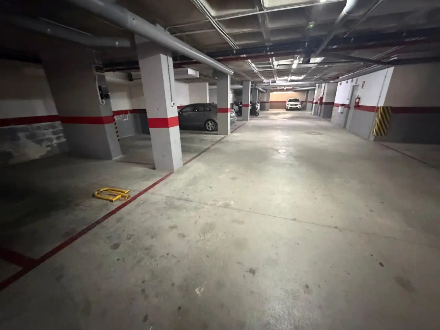 Parking de Piso en venta en Benidorm con Aire acondicionado y Piscina comunitaria