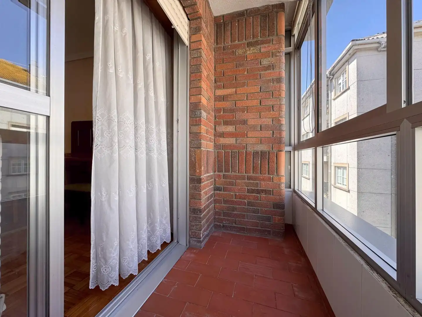 Balcony of Flat for sale in Pontevedra Capital   with Heating