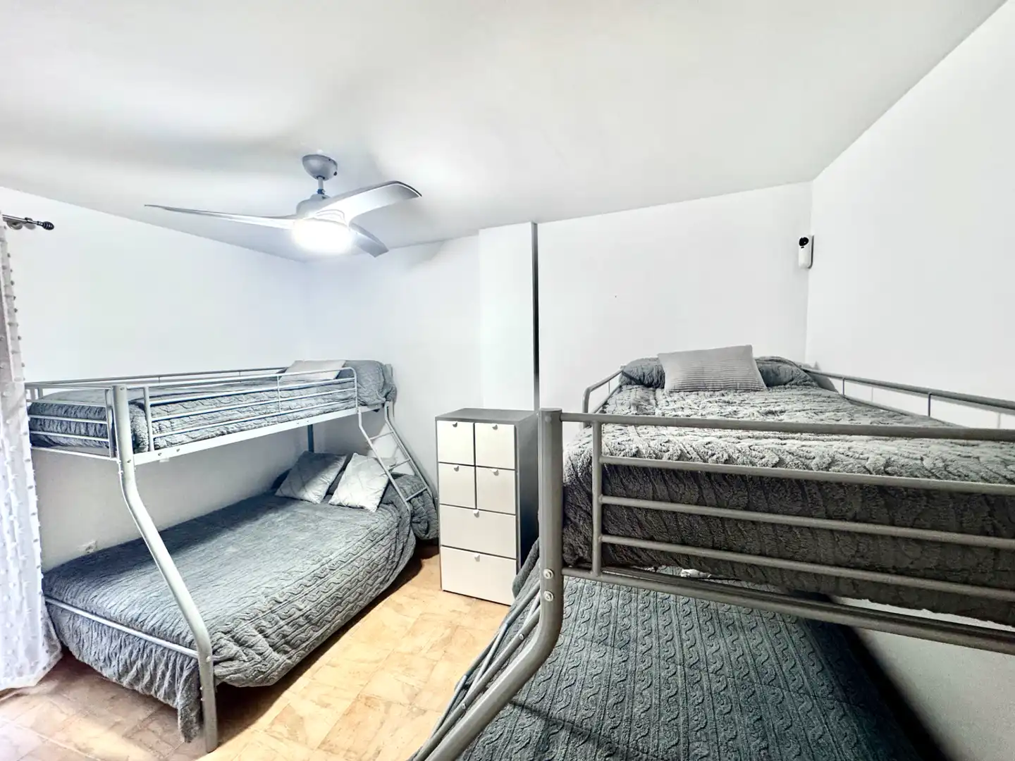 Apartamento en venta en Paterna del Río con Terraza, Trastero y Amueblado