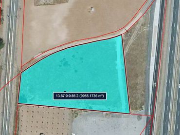 Terrenos y solares en venta en A4 184