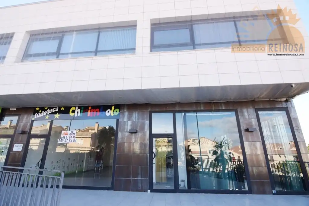 Local comercial en venda a Altorreal - El Chorrico, imagen 5
