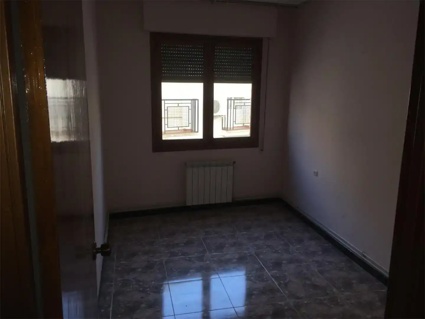Habitación de Piso en venta en Castuera con Aire acondicionado, Horno y Balcón