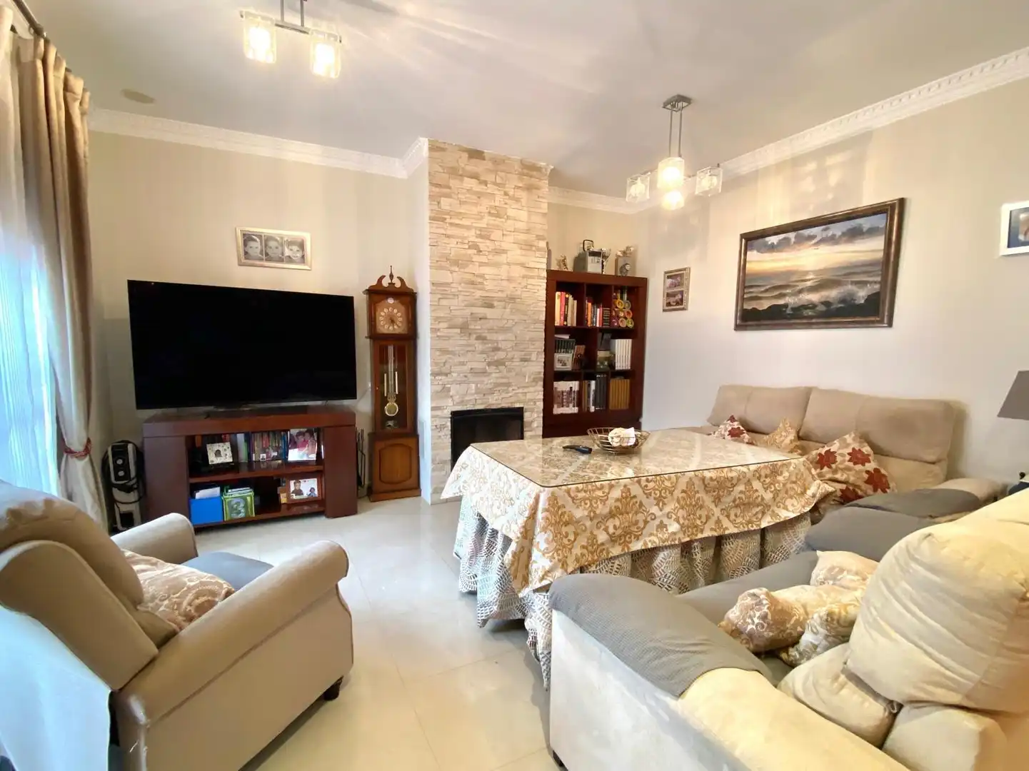 Wohnzimmer von Haus oder Chalet zum Verkauf in Chipiona mit Klimaanlage, Heizung und Terrasse