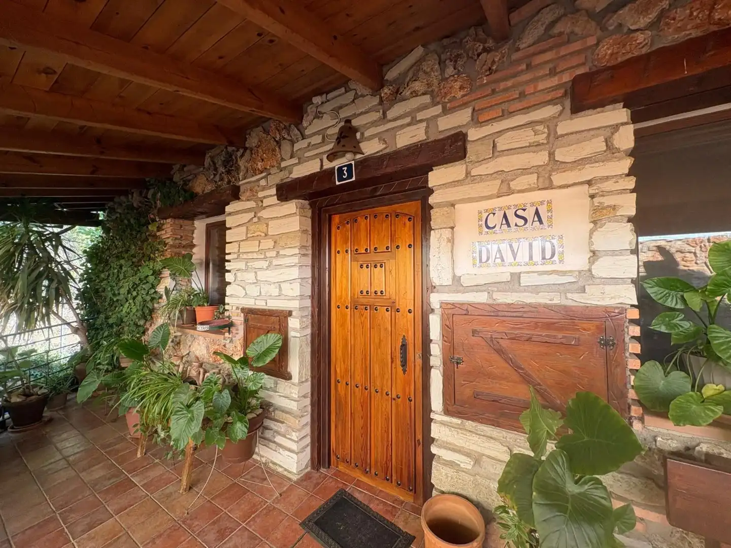 Vista exterior de Finca rústica en venta en Benatae con Calefacción, Jardín privado y Piscina