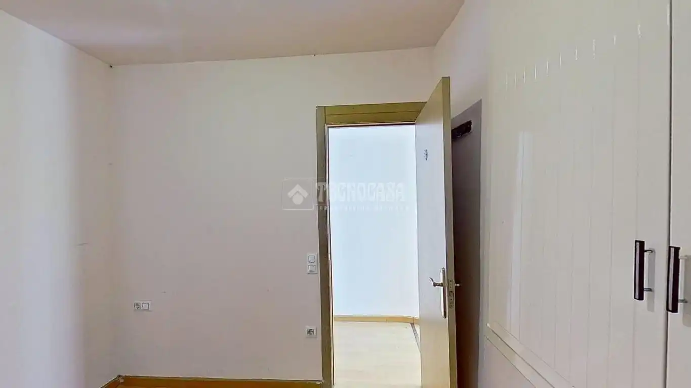 Piso en venta en Manresa con Terraza