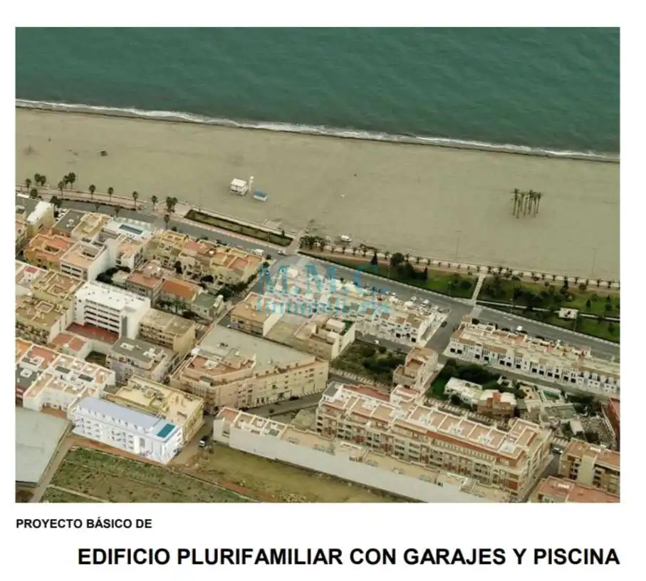 Wohnbaugrundstück zum Verkauf in Roquetas de Mar ciudad