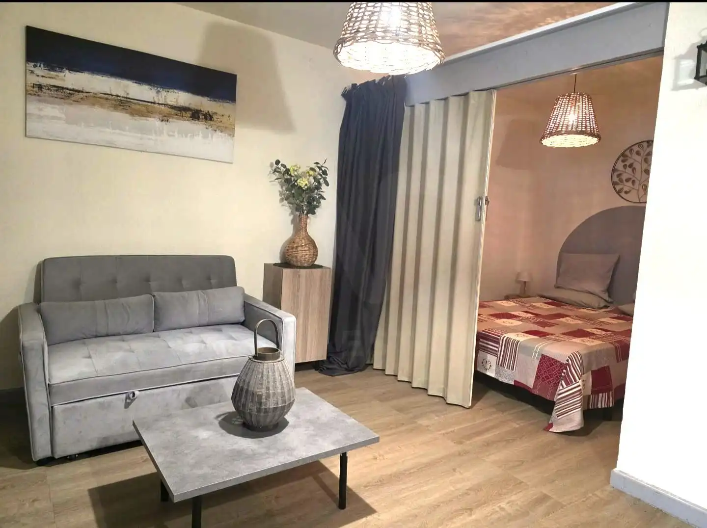 Schlafzimmer von Wohnung zur Miete in Salou mit Klimaanlage und Terrasse
