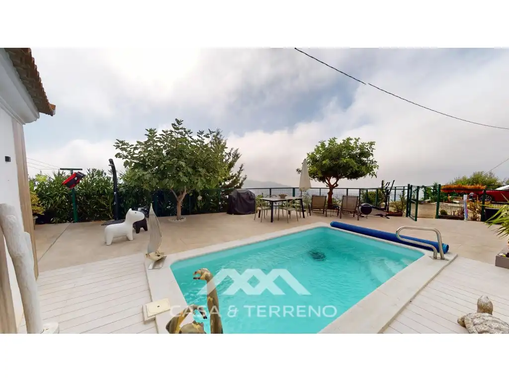 Jardí de Casa o xalet en venda en Arenas amb Aire condicionat, Jardí privat i Terrassa