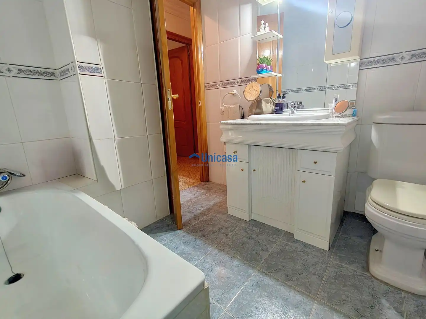 Baño de Piso en venta en Málaga con Aire acondicionado y Amueblado