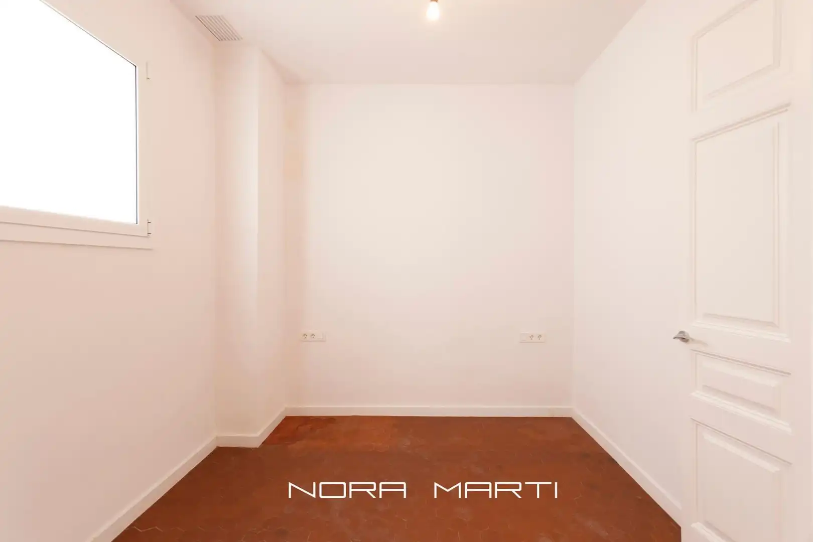 Piso con terraza en alquiler en Eixample, imagen 14