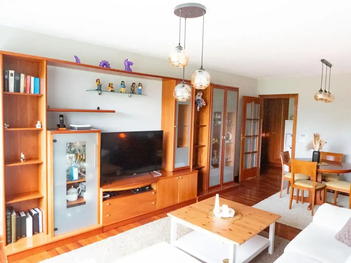 Sala de estar de Piso en venta en Culleredo con Piscina