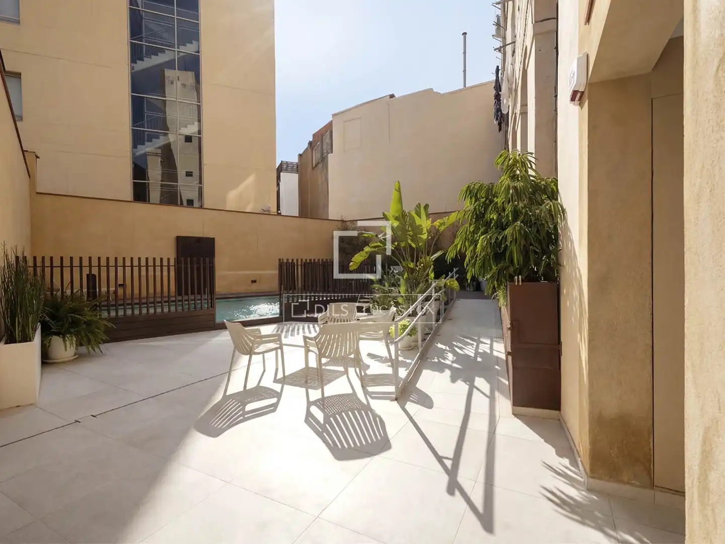 Terrasse von Wohnung zum Verkauf in Barcelona mit Klimaanlage, Terrasse und Schwimmbad