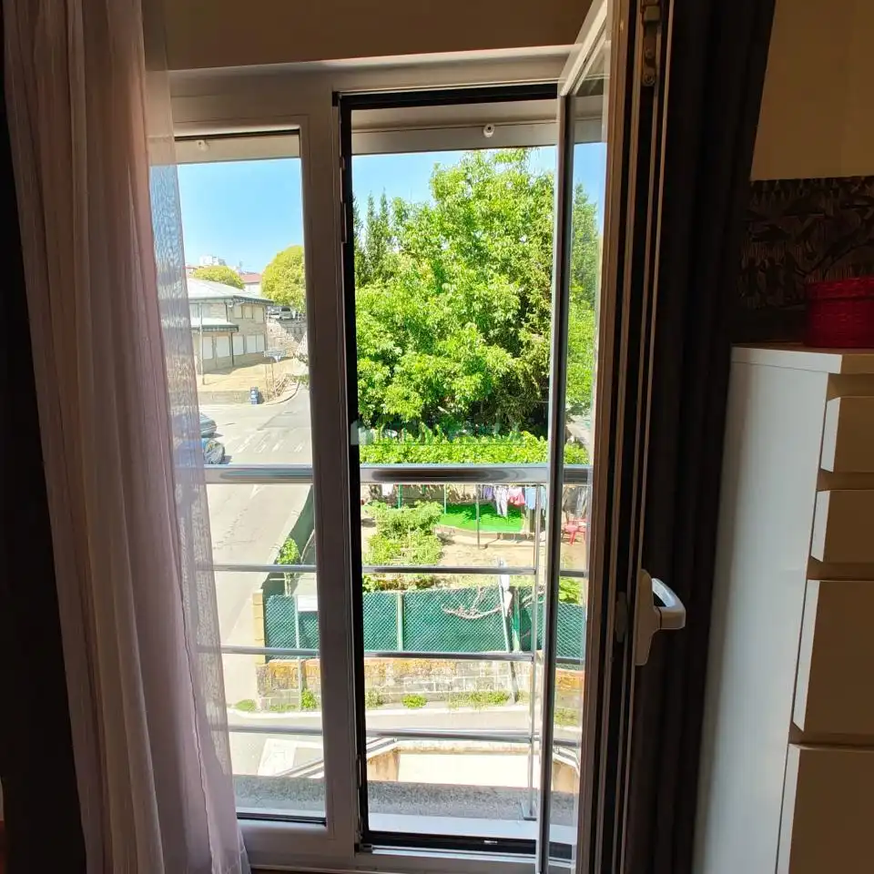 Habitación de Casa adosada en venta en Vigo  con Calefacción, Terraza y Trastero