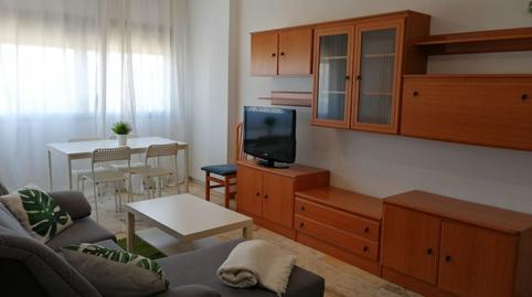 Photo 4 of Apartment to rent in Avenida Alcalde Luis Uruñuela, Colores -  Entreparques, Sevilla