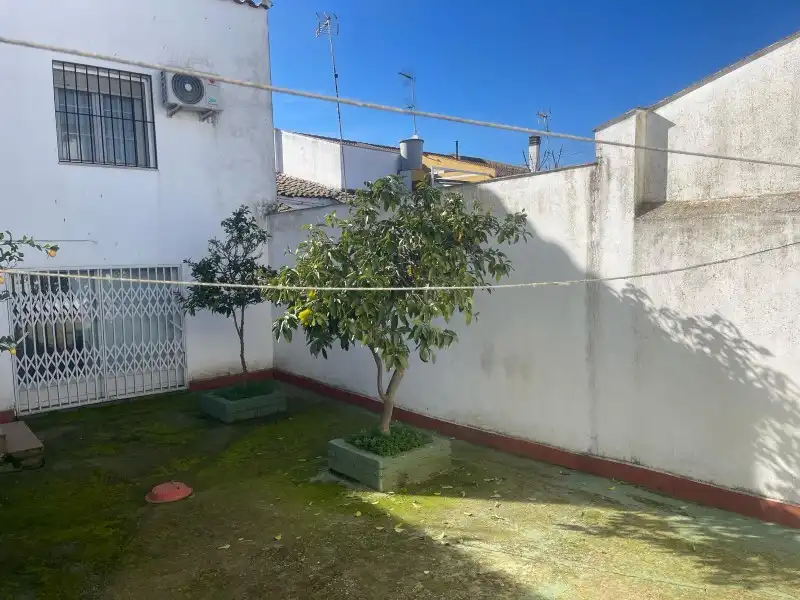 Garden of Houses for sale in Fuente de Cantos  with Air Conditioner, Heating and Terrace