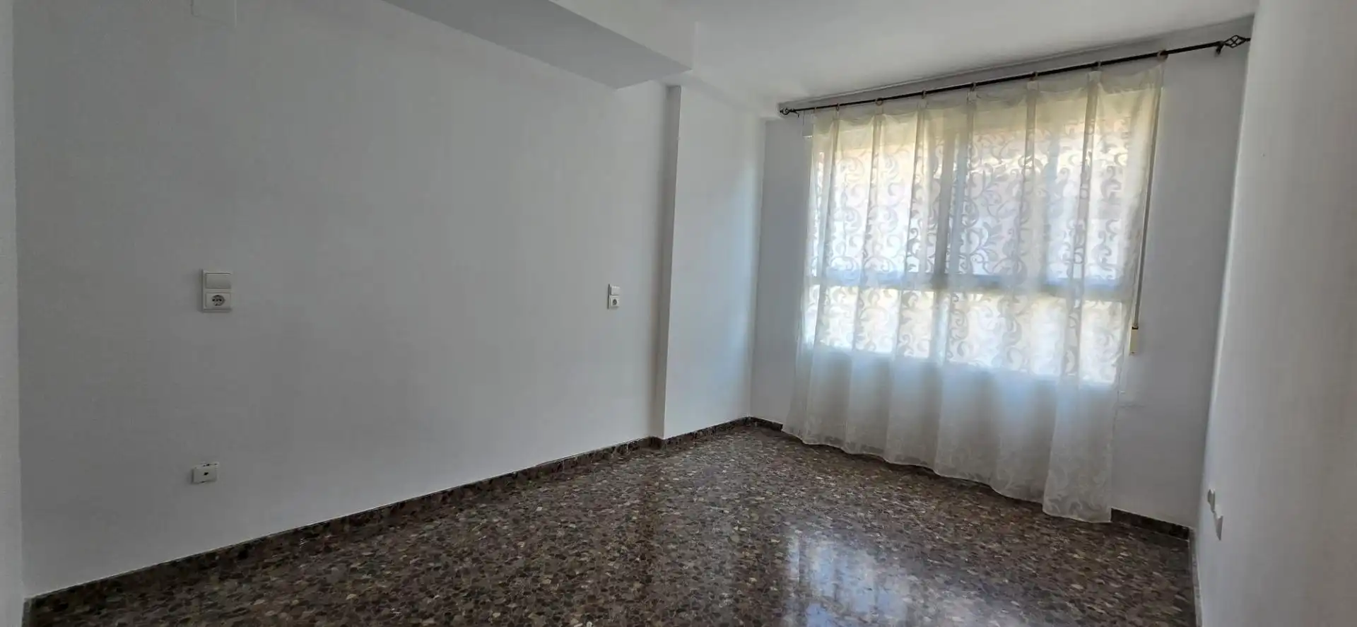 Piso en venta en Parque de la Bombilla